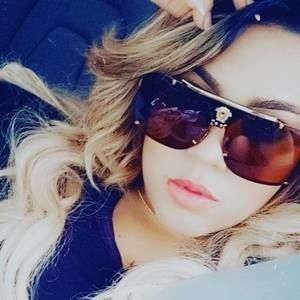 Meet your Posher, La china